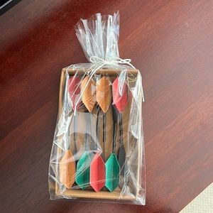 POTTERY BARN decorative darts